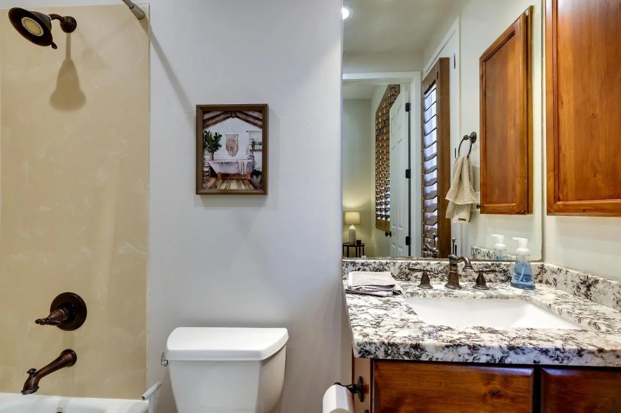 Tatil Evi Spacious North Phoenix Oasis With Pool And Patio! ABD
