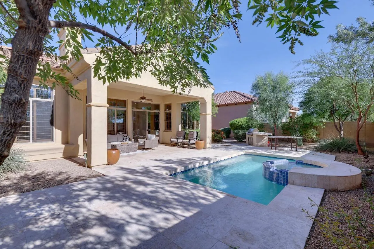 Spacious North Phoenix Oasis With Pool And Patio! Tatil Evi